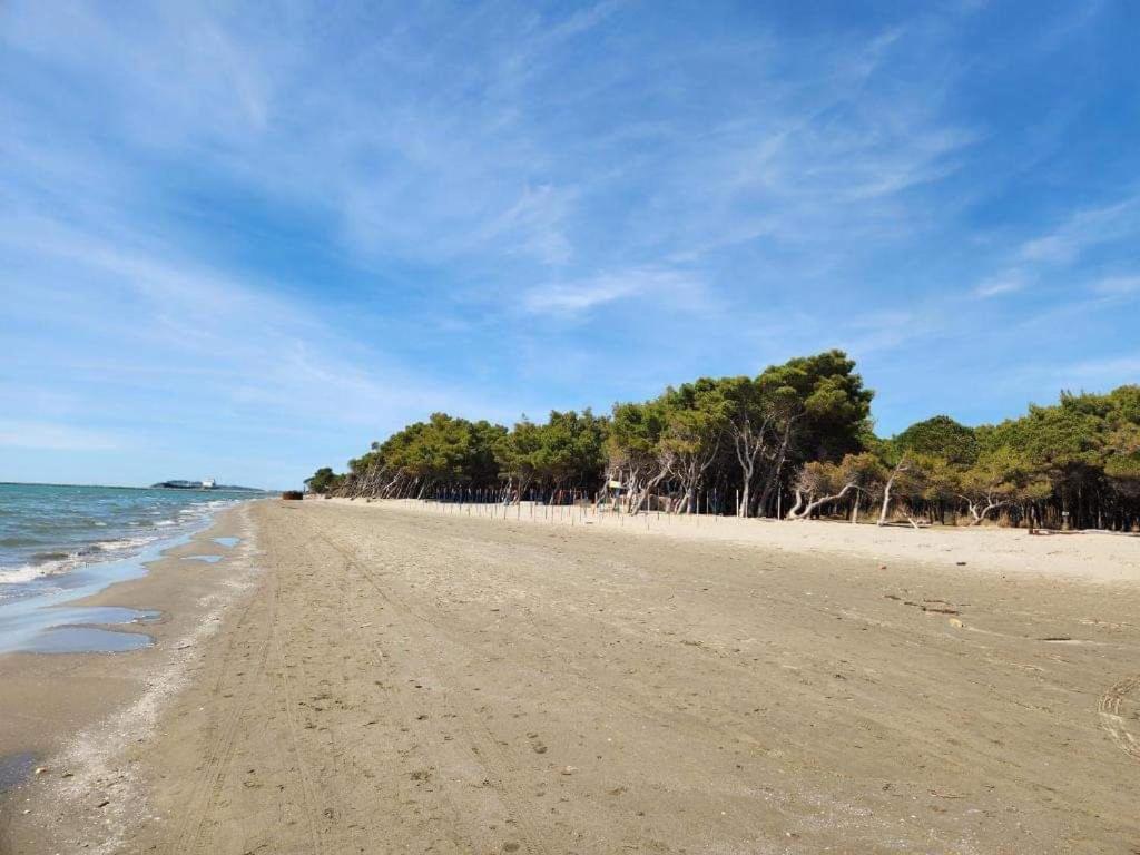 Vila Topi Vlorë Екстериор снимка